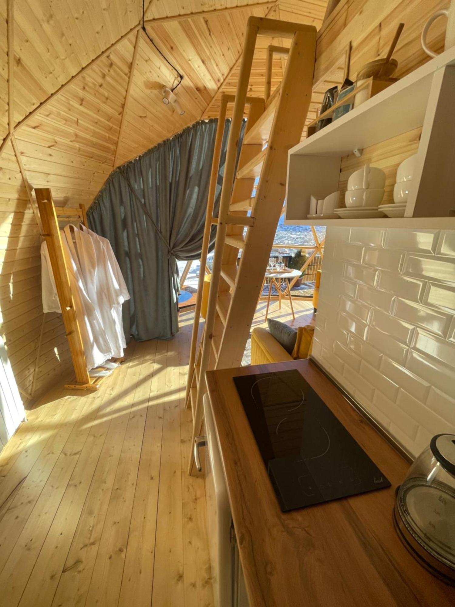 Gabua Glamping Villa Kazbegi Kültér fotó