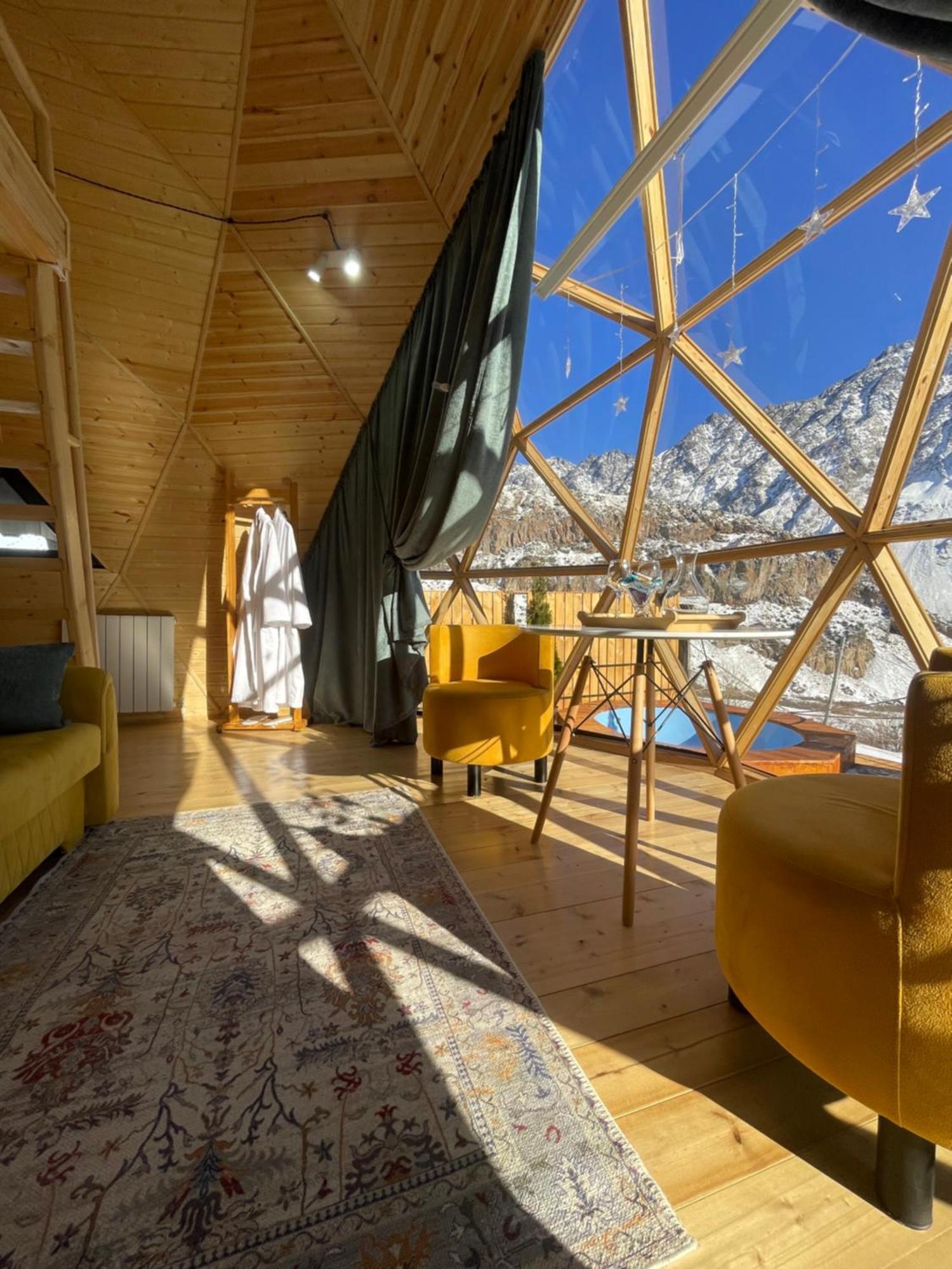 Gabua Glamping Villa Kazbegi Kültér fotó